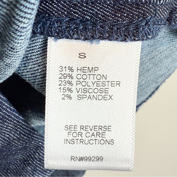 Evereve Ever Denim Vest Dark Rinse Size Small - Picture 8 of 8